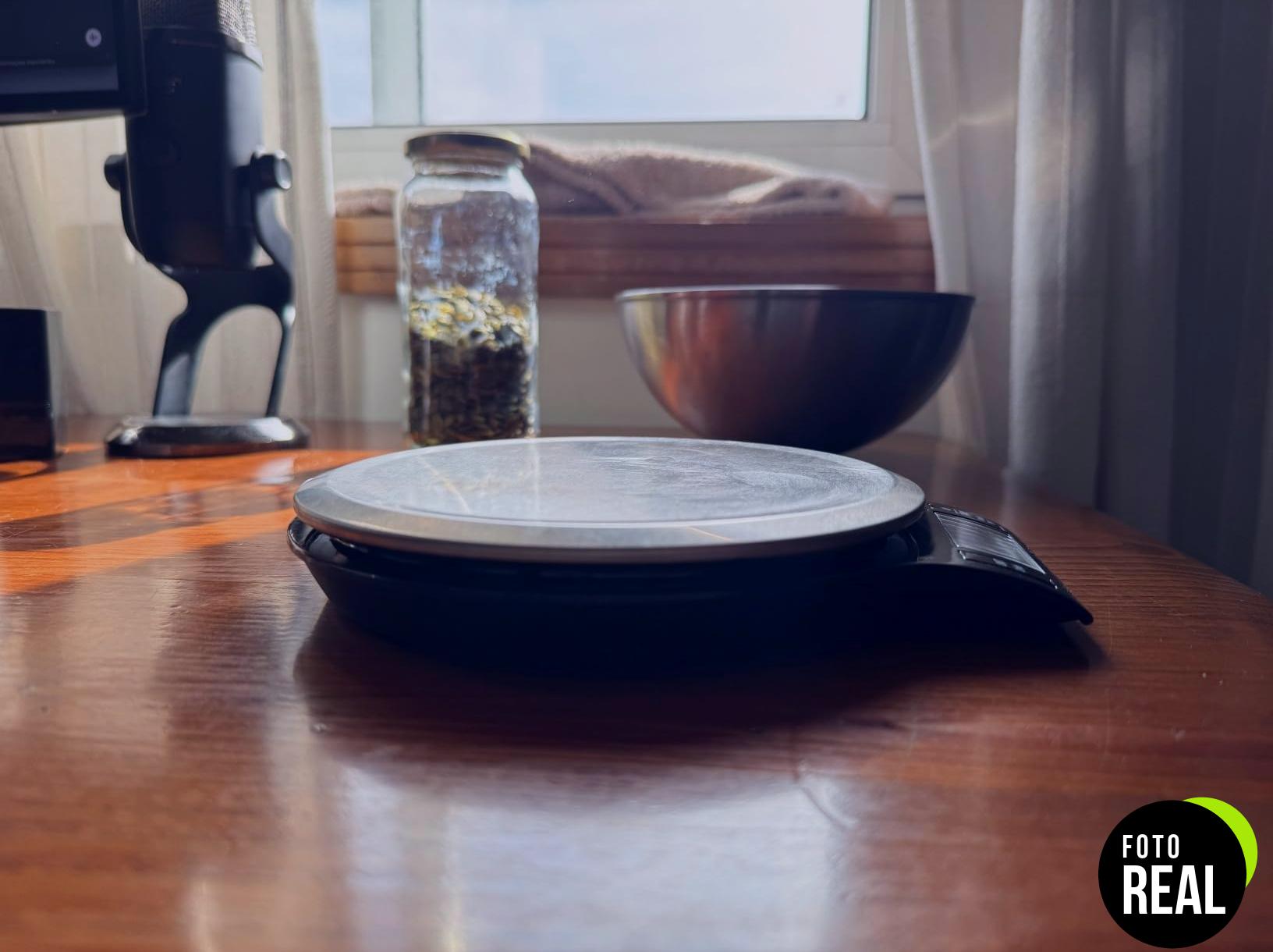 bascula-cocina-amazon-basics-acero-inoxidable-lcd-foto-2