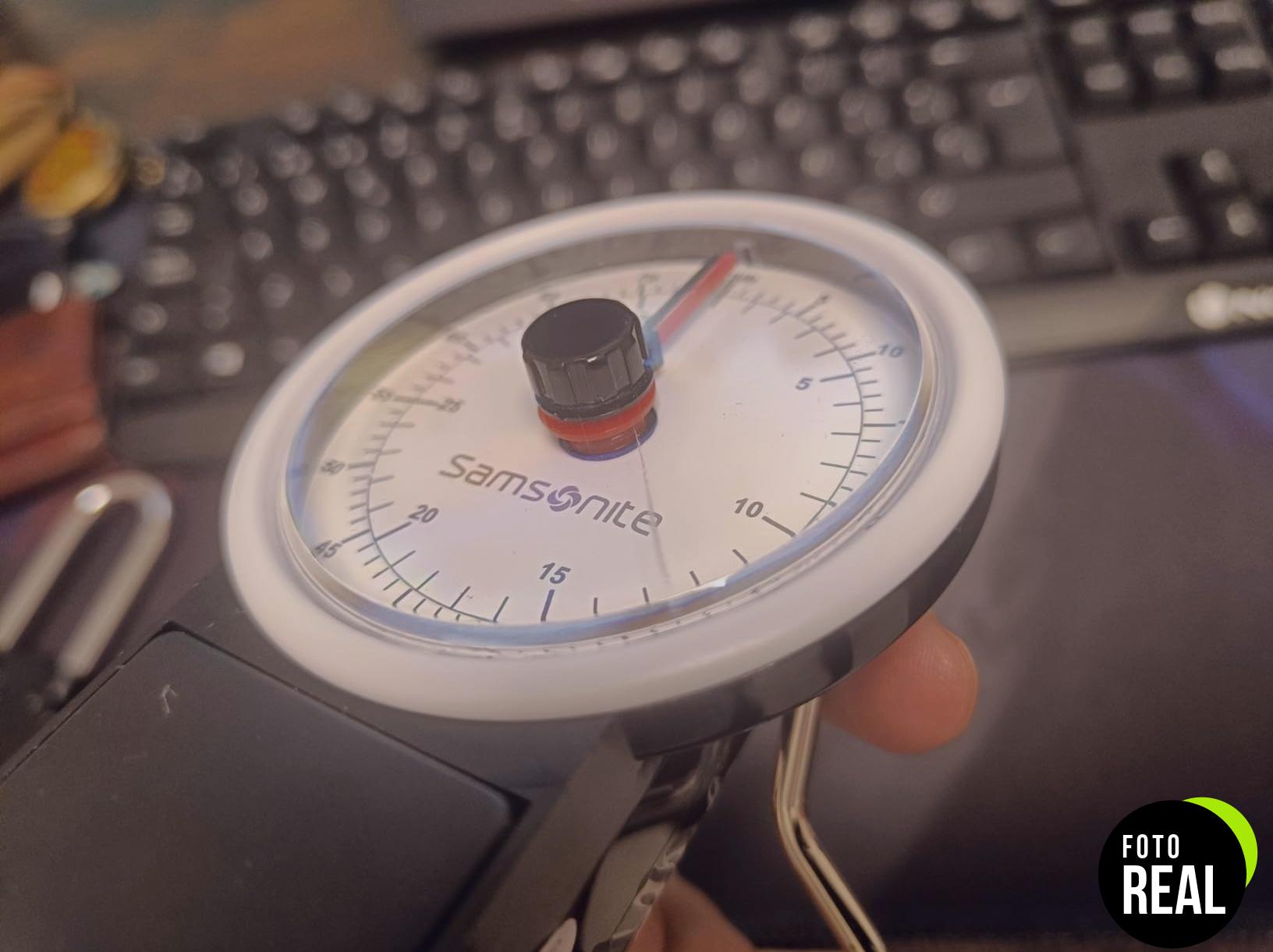 samsonite-escala-equipaje-1l-negro-foto-2